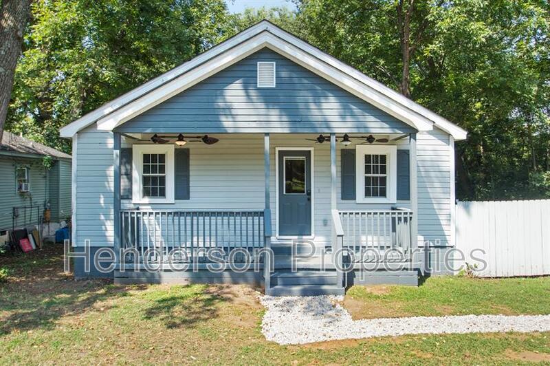 Charlotte House: 217 Skyland Avenue