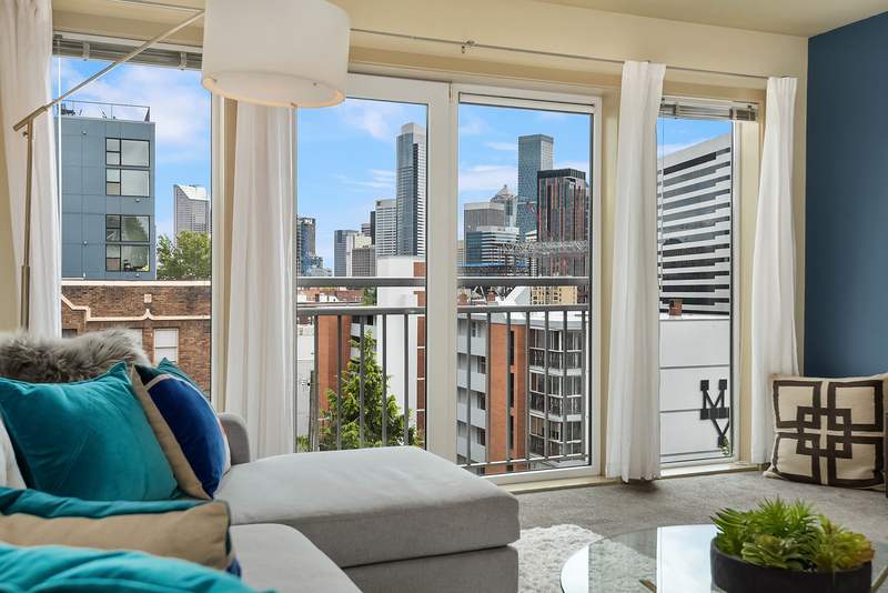Seattle Condo: 103 Bellevue Ave E