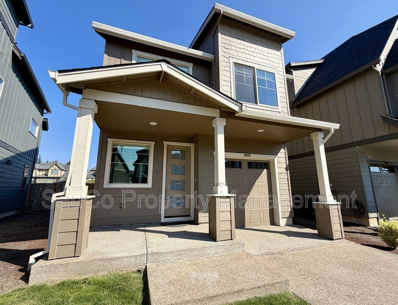 Hillsboro House: 8059 Northeast Sabo Street