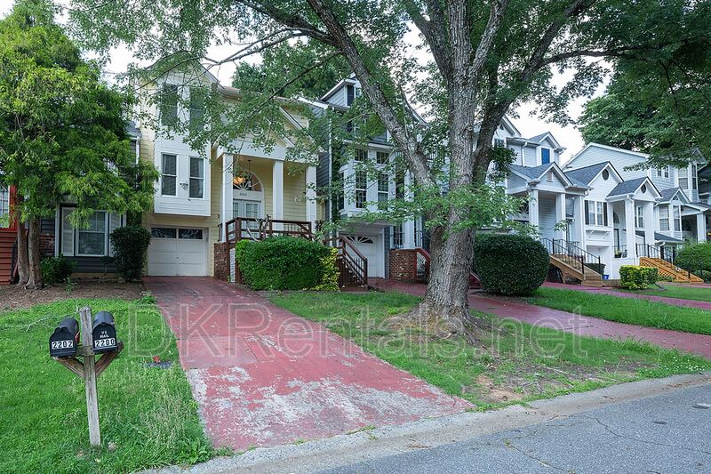 Smyrna House: 2200 Goodwood Boulevard