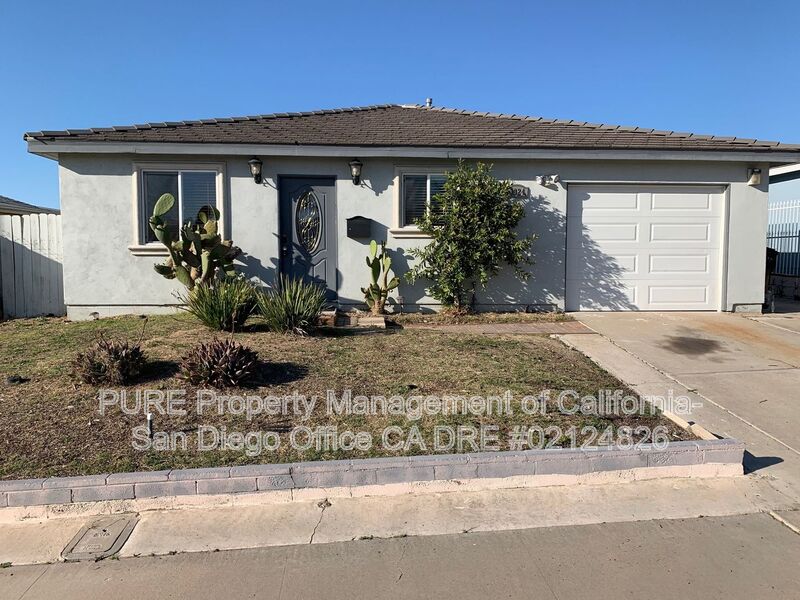 San Diego House: 3924 Glading Dr