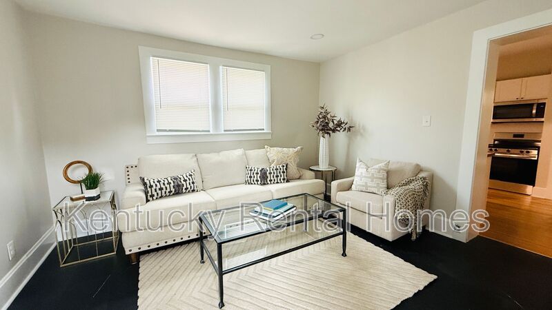 Lexington Condo: 161 Preston Avenue