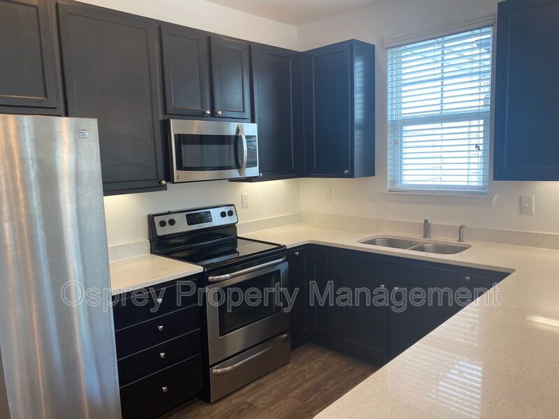 Stylish 2-Bedroom Condo in Spence Crossing - Photo 7