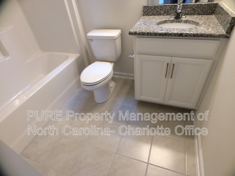 Mooresville House: 107 Torridge Ave