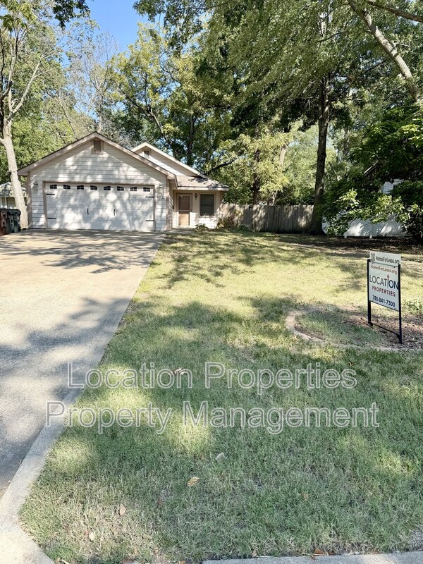 2234 Ohio Street, Lawrence, Kansas rental photo 8 of 26