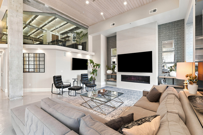 Spokane Condo: 809 West Main Avenue - 1
