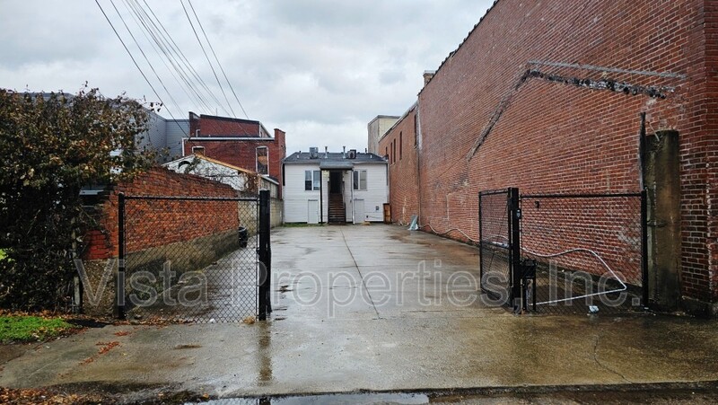 Louisville Condo: 1612 West Market Street - 1