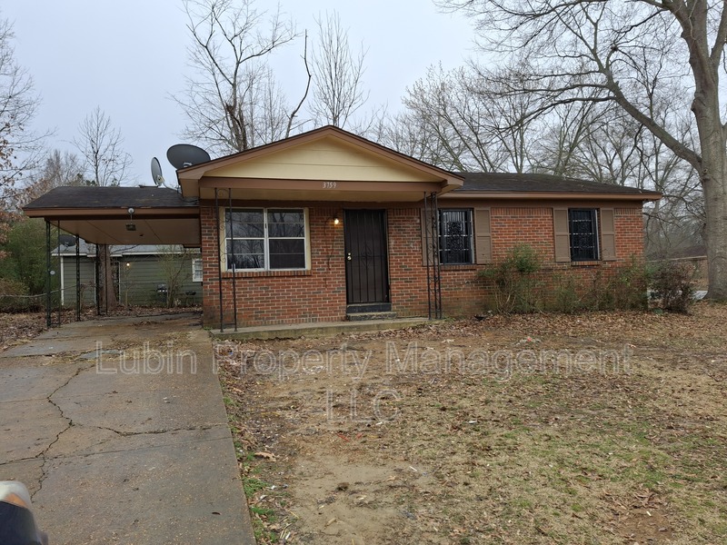 Memphis House: 3759 Bluff Wood Dr