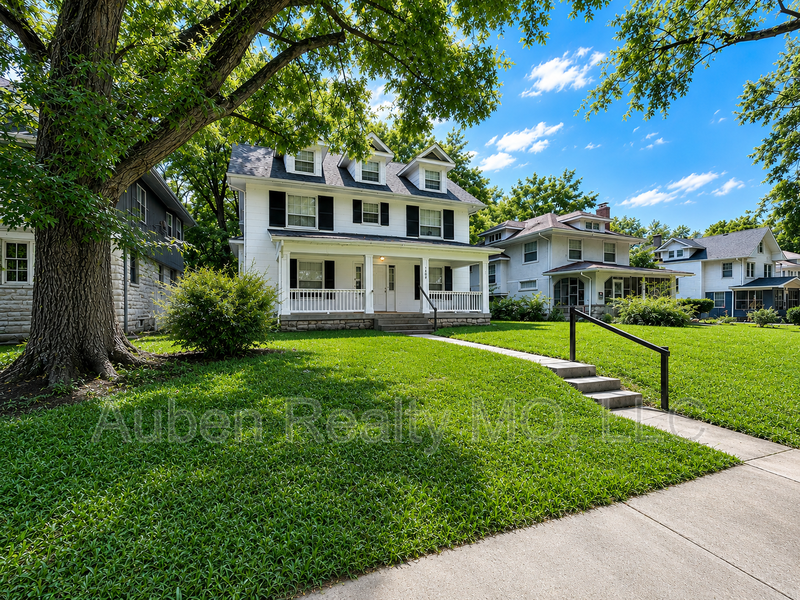 Kansas City Condo: 3409 Benton Blvd