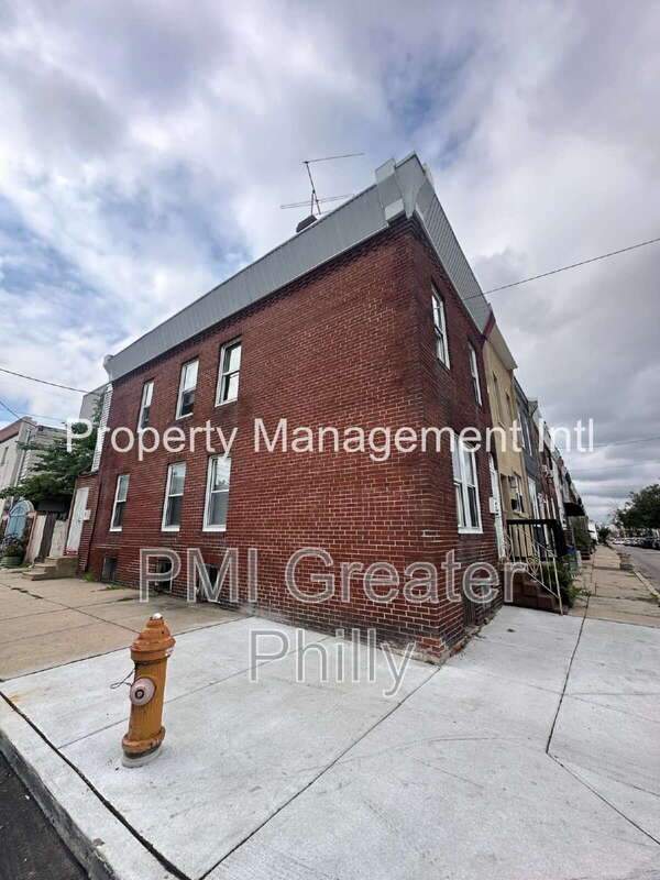 Philadelphia Condo: 1654 S Ringgold St