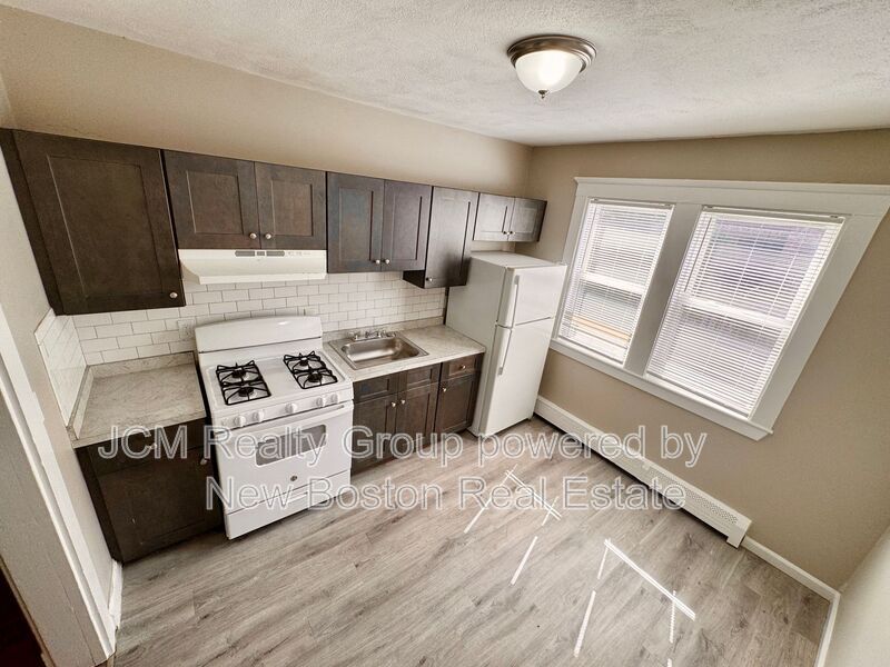 Lynn Condo: 192 Washington Street