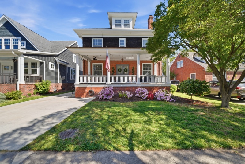 Norfolk House: 1048 Hanover Avenue