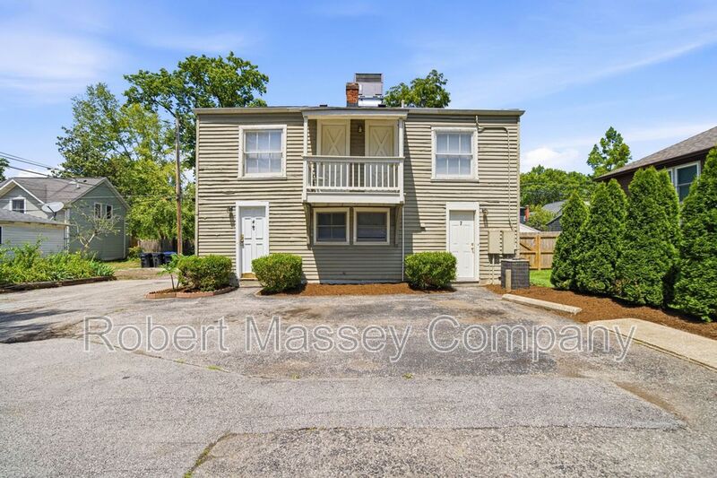 Louisville Condo: 1271 Cherokee Road
