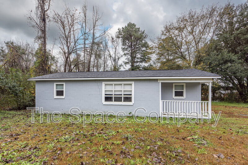 Moncks Corner House: 209 Testament Lane