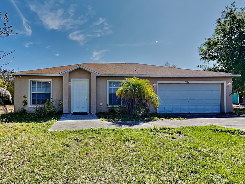 Poinciana House: 1406 Orlando Pl