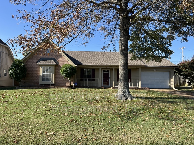 Memphis House: 3931 Long Creek Rd