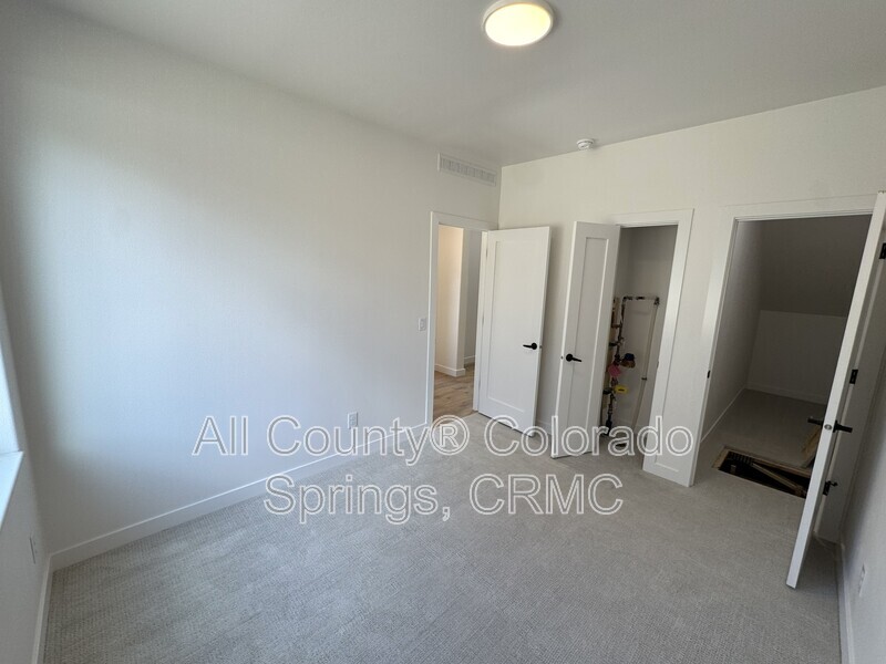 Main Rental Photo 9