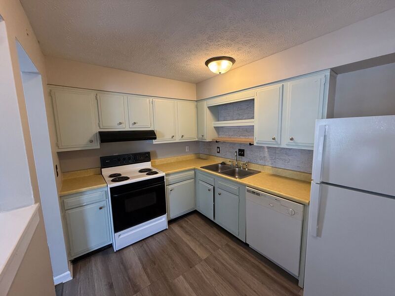 New Albany House: 1316 Roosevelt Ave.