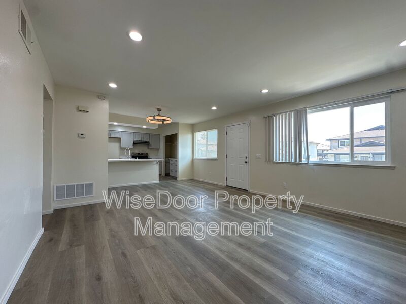 Highland Condo: 3404 20th St.