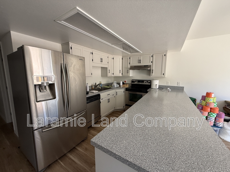 Laramie House: 1736 Sanders Drive