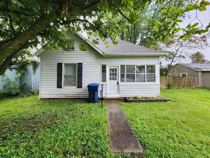 Terre Haute House: 3001 Harrison Avenue