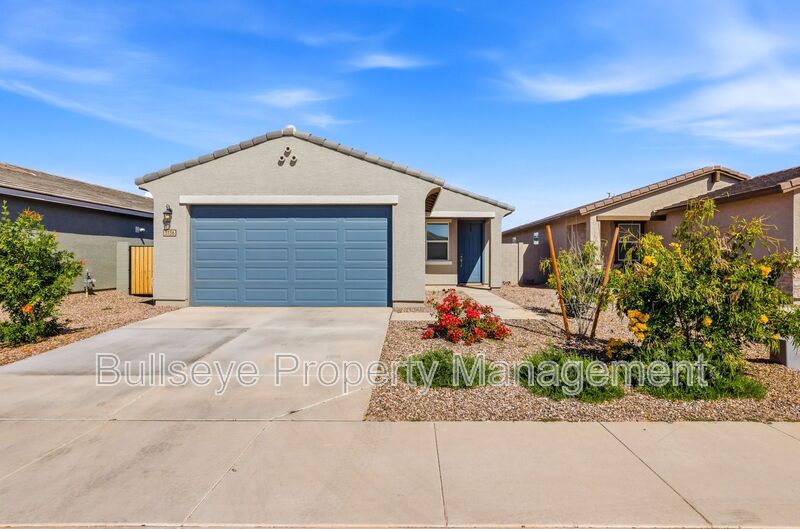 San Tan Valley House: 3136 E Hayden Rose Ave