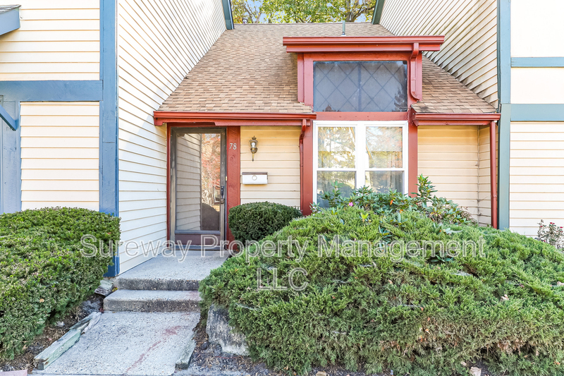 Clementon Townhome: 78 Chelsea Circle