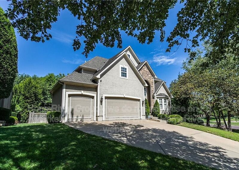 Overland Park House: 10900 W 144th St