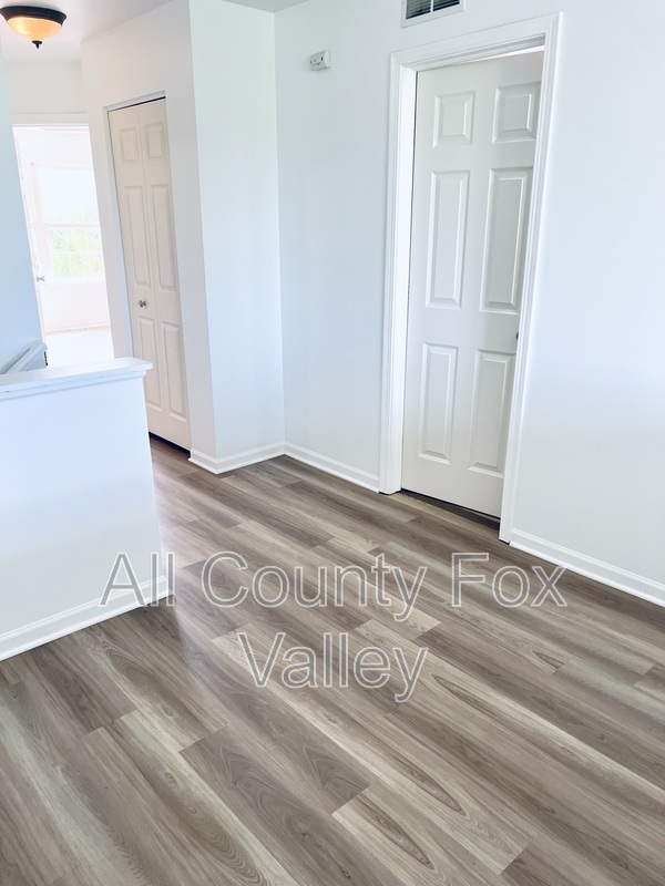 Main Rental Photo 14