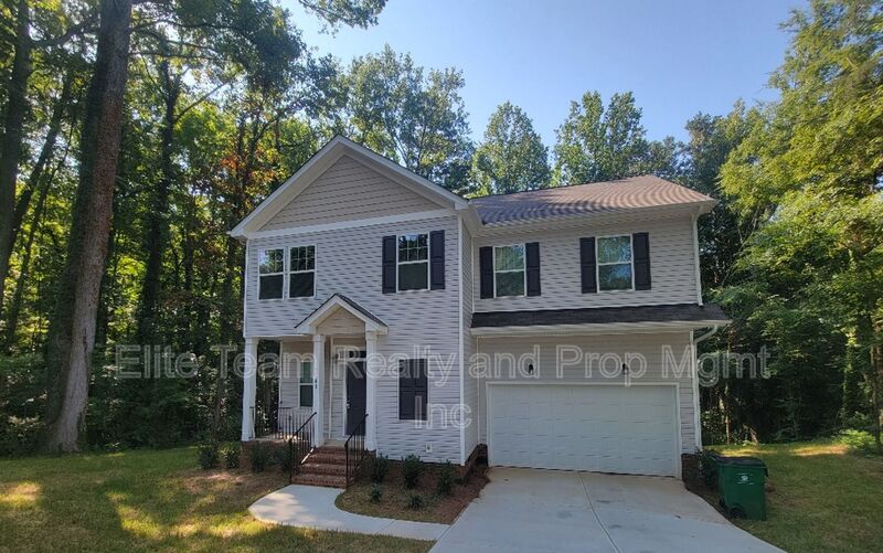 Charlotte House: 6941 Calton Lane