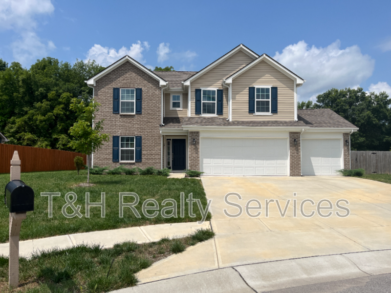 Pittsboro House: 791 Jefferson Park Drive