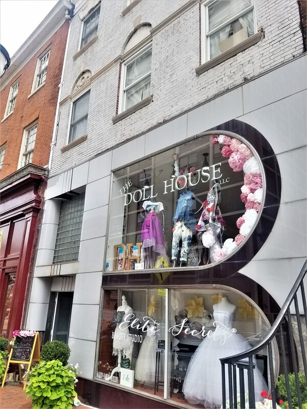 Baltimore Condo: 525 N. Charles St