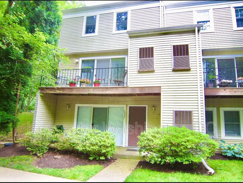 Olney Condo: 17405 Pipers Way
