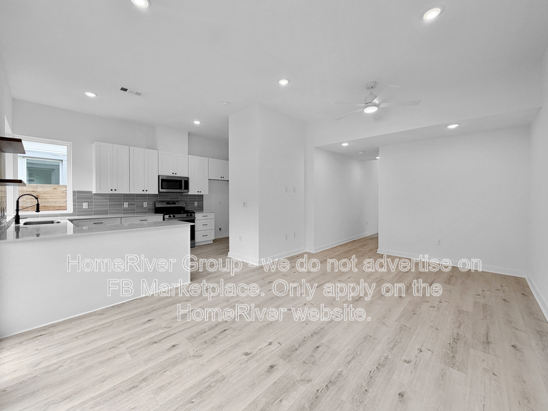 Austin Townhome: 5107 E Riverside Dr