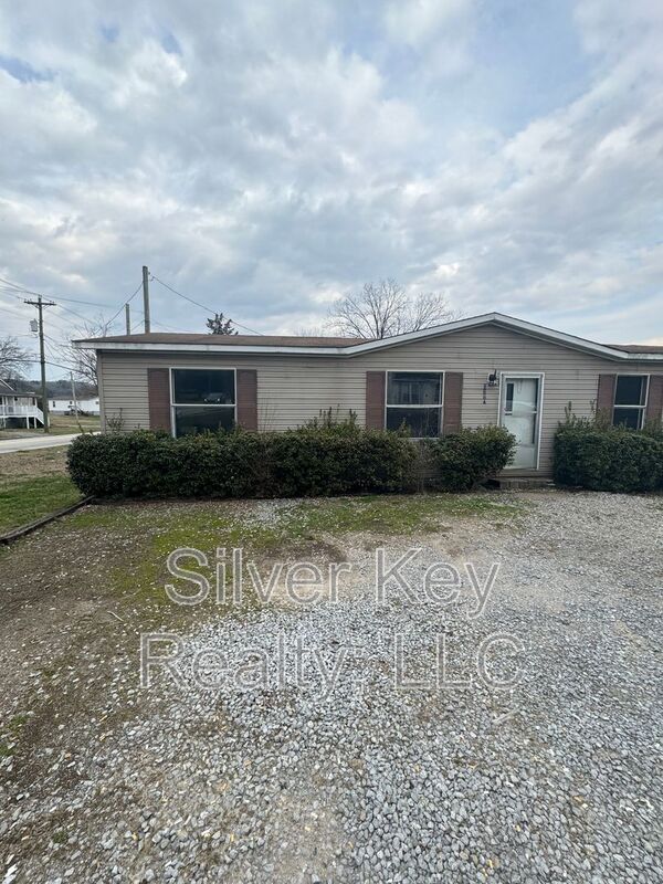 Athens Condo: 901 Eastanalee Avenue