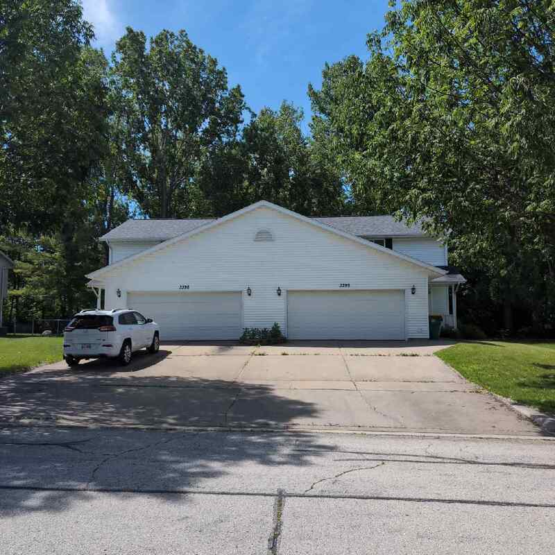 Green Bay Condo: 3396 Wiggins Way - 3398
