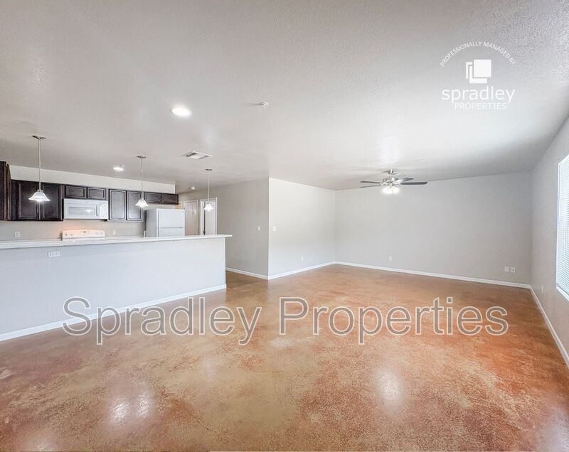 Belton Condo: 255 E 5th Ave, Apt 211