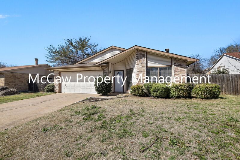 Fort Worth House: 7933 Bermejo Rd.