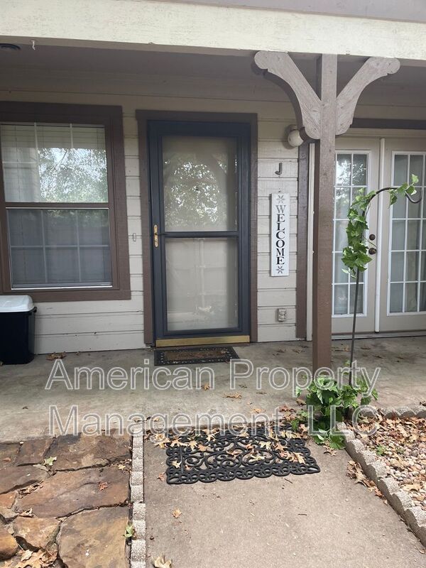 Tulsa Condo: 6362 S 80th E Ave BLD 33