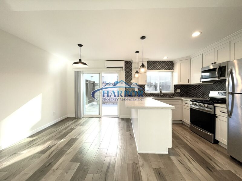 San Pedro Condo: 677 W. 39th Street