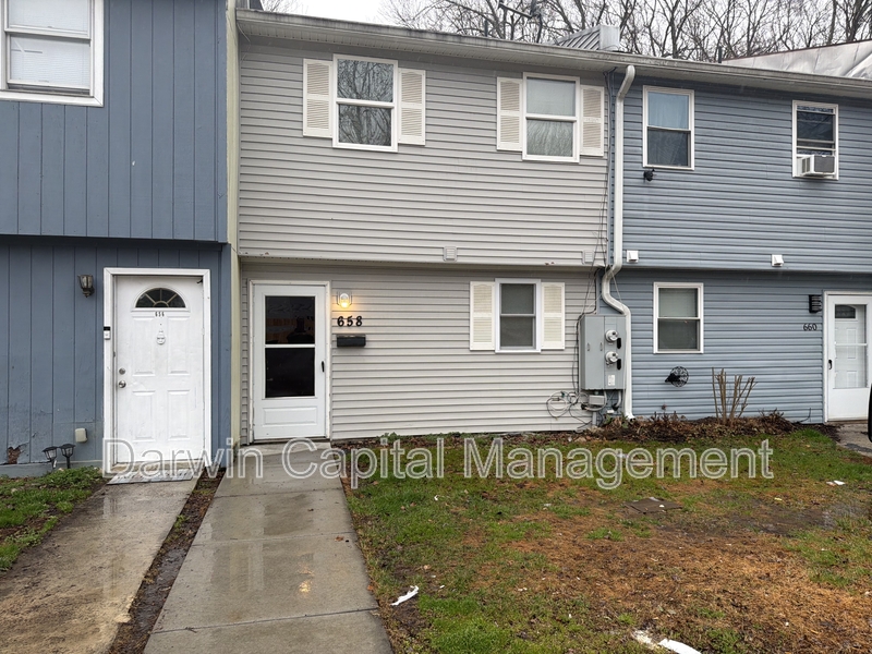 Sicklerville Condo: 658 Tara Drive - 1