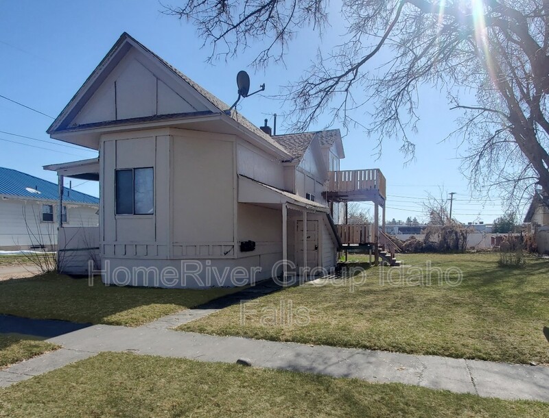 Idaho Falls House: 1348 1/2 Lake Ave