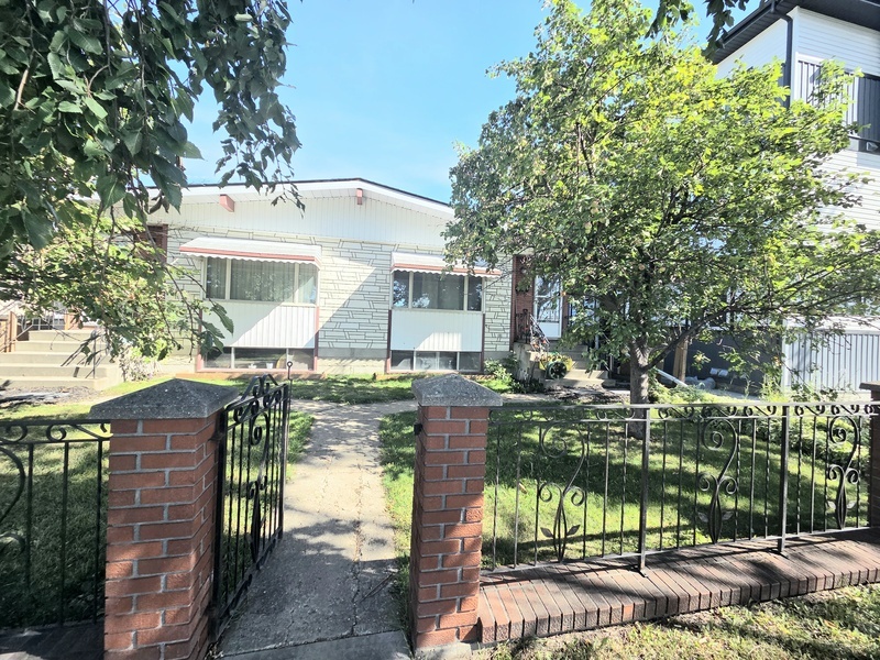 Edmonton Condo: 12011 106 Street