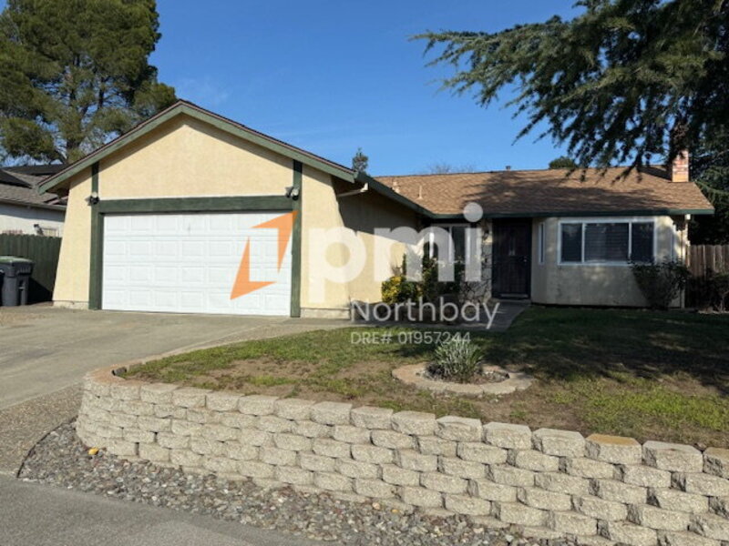 Fairfield House: 2950 Juniper St