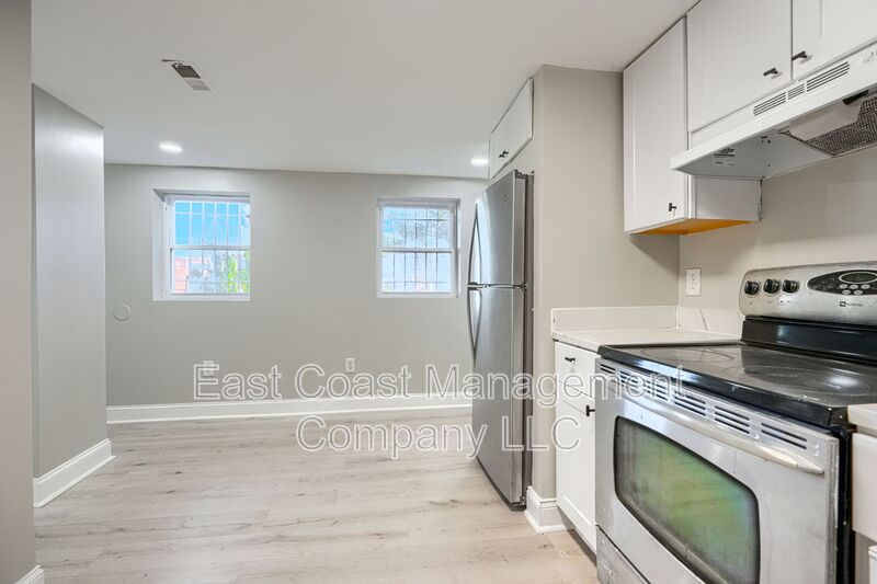 Baltimore Condo: 332 S Franklintown Rd