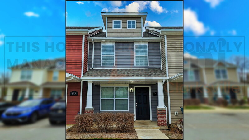 Clarksville Townhome: 375 Sam Houston Circle