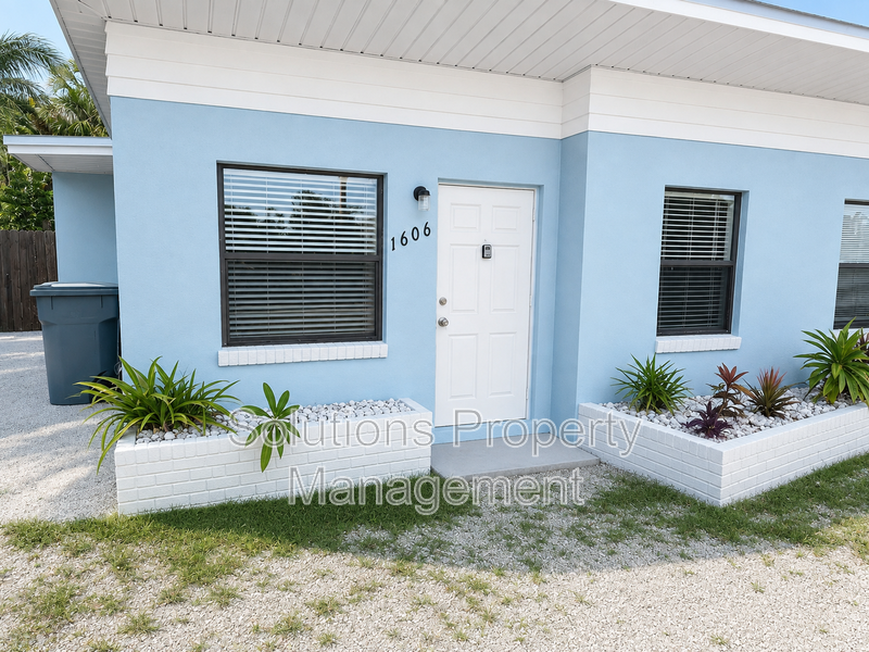 Indialantic Condo: 1606 S Miramar Ave