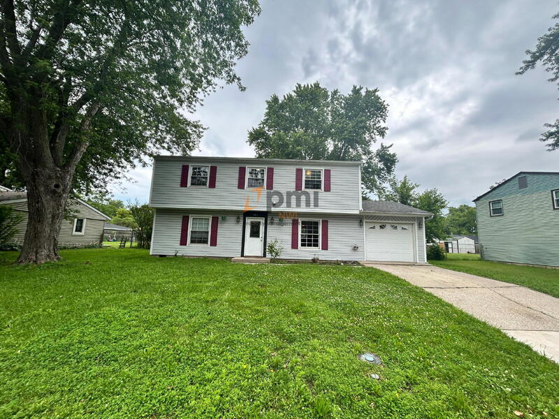 Valparaiso House: 385 Briarwood Dr