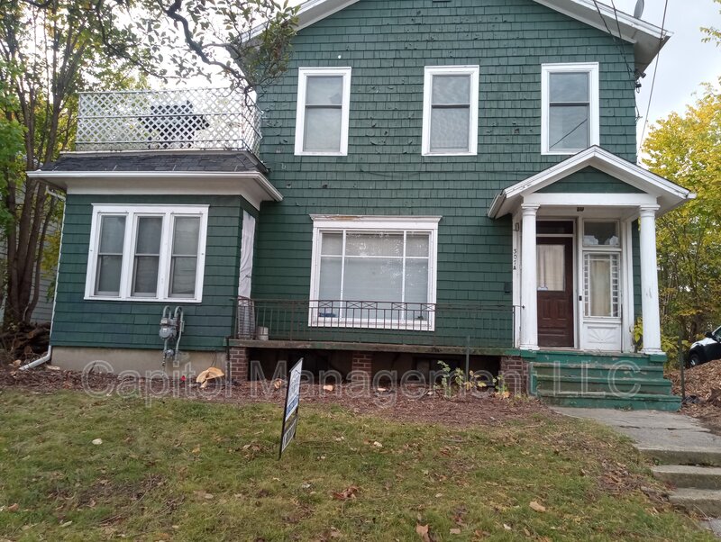 Lansing Condo: 307 North Walnut Street