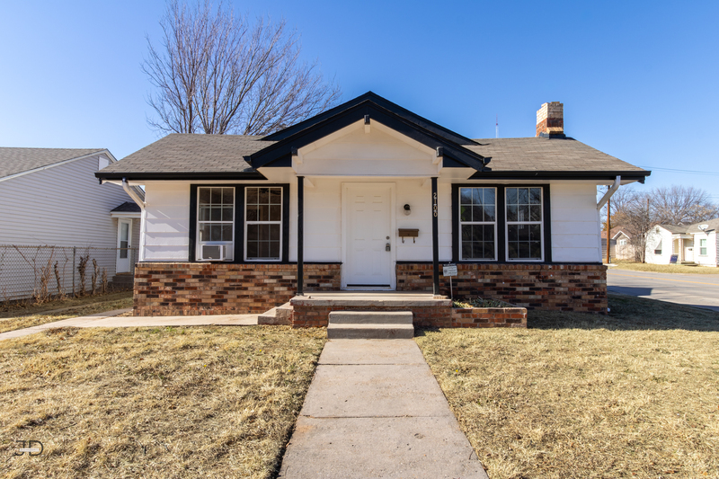Wichita Falls House: 2100 Garfield Street